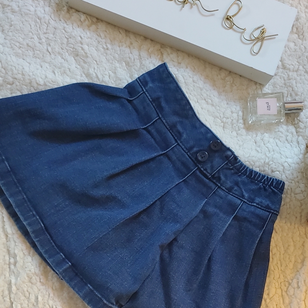 Brand Garanimals, Color Blue, Size 5T.